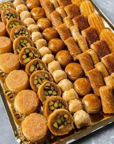 حلويات شرقية